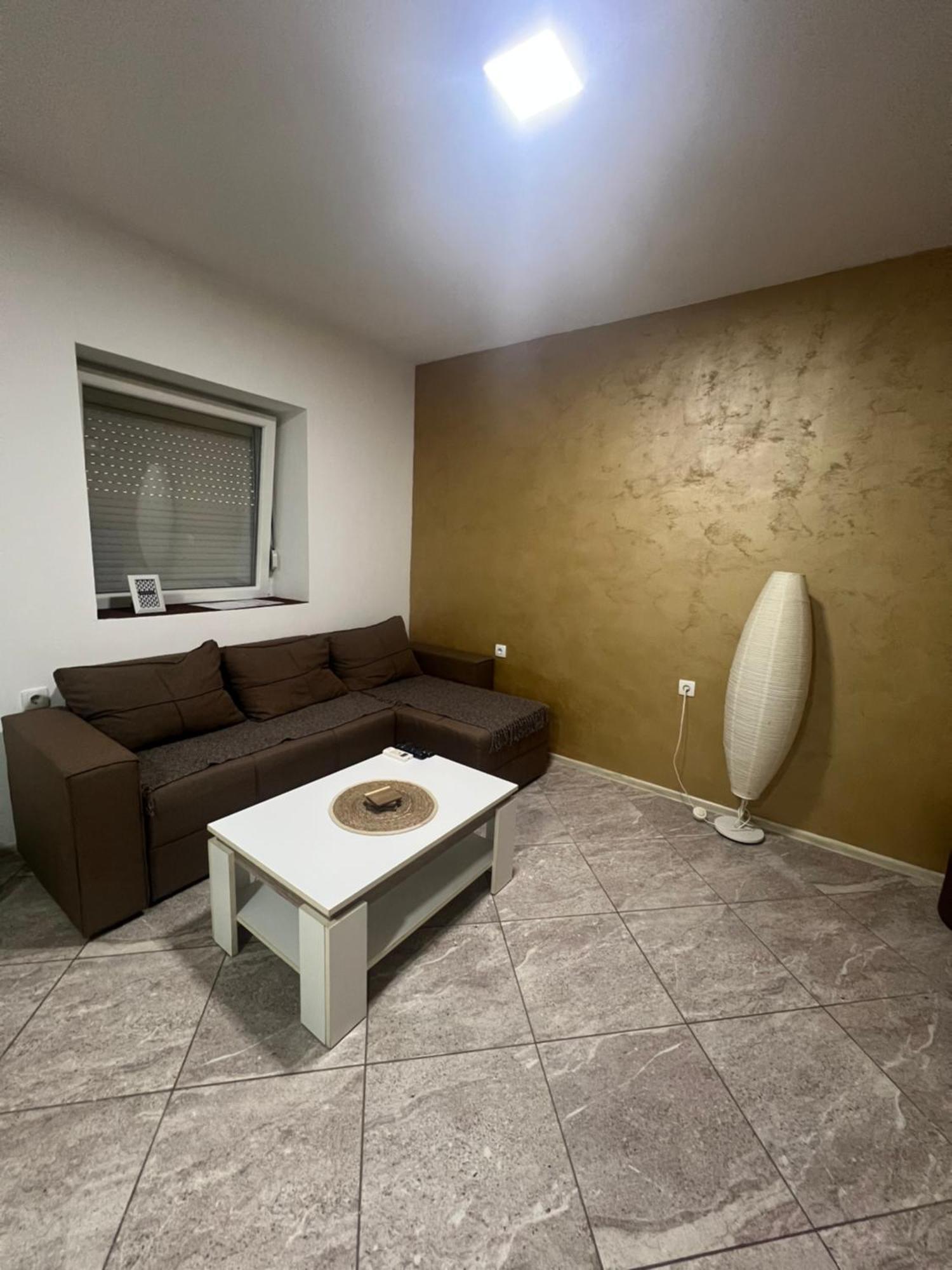 Aurora Apartment Sombor Dış mekan fotoğraf